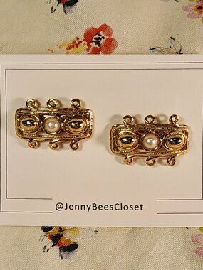 VINTAGE Bluette Made in France Gold-Tone Shoe Clips